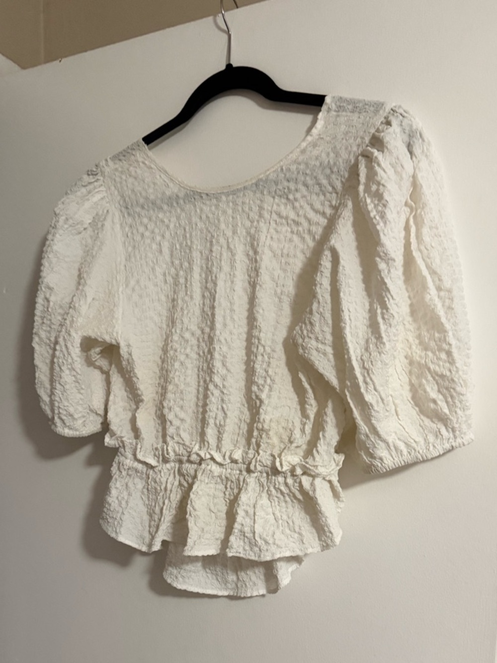 Free People Cream Textured Puff-Sleeve Peplum Blouse